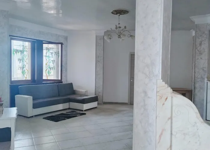 Blu Dea & 托雷拉皮罗